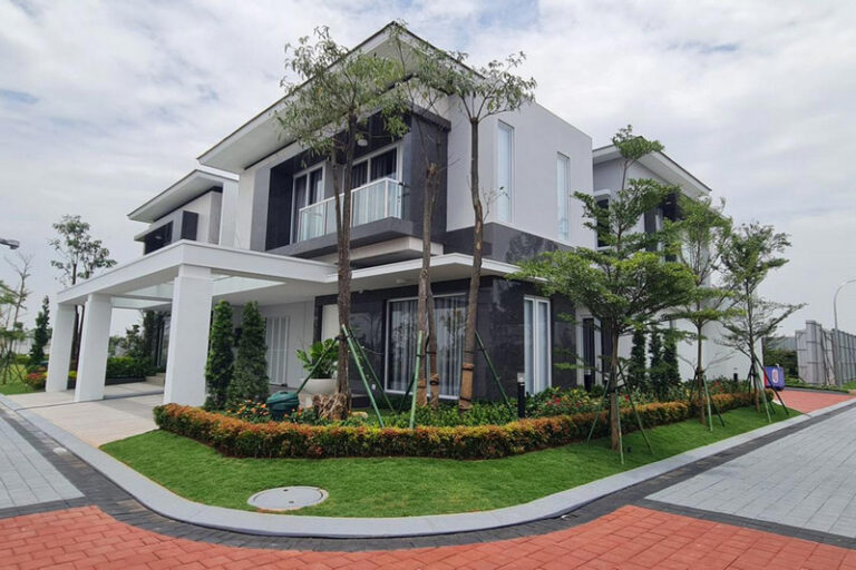 Pasadena Grand Residence Hunian Tropical Modern Di Gading Serpong