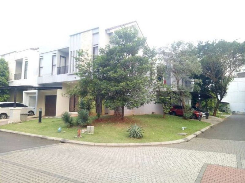 Newton Residence at Scientia Garden