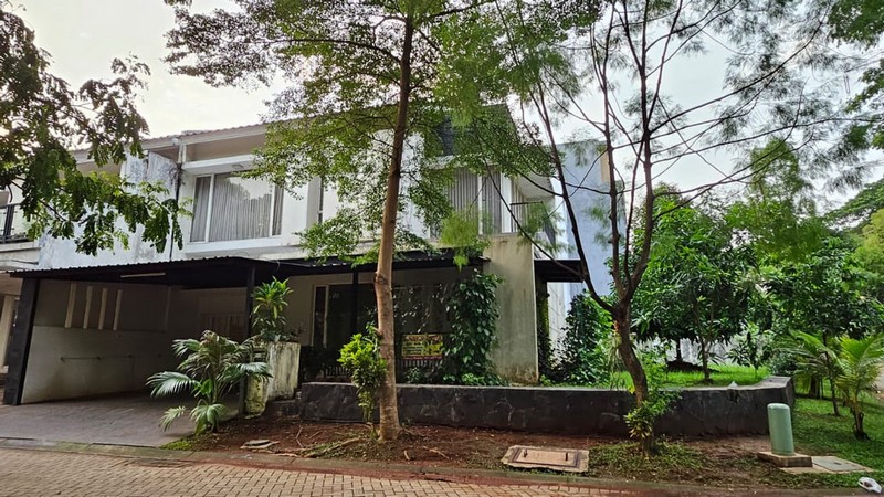 Kebayoran Village